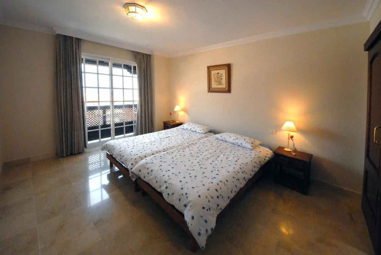 Penthouse Anky -Vivienda Vacacional Villa Puerto de la Cruz  İspanya